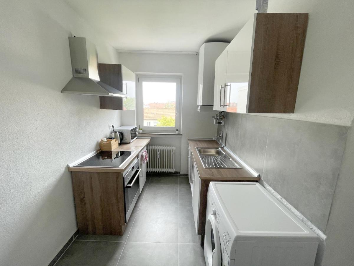 Perfekte 1,5 Wohnung Zentral In Leonberg Gegenueber Einkaufzentrum Dış mekan fotoğraf