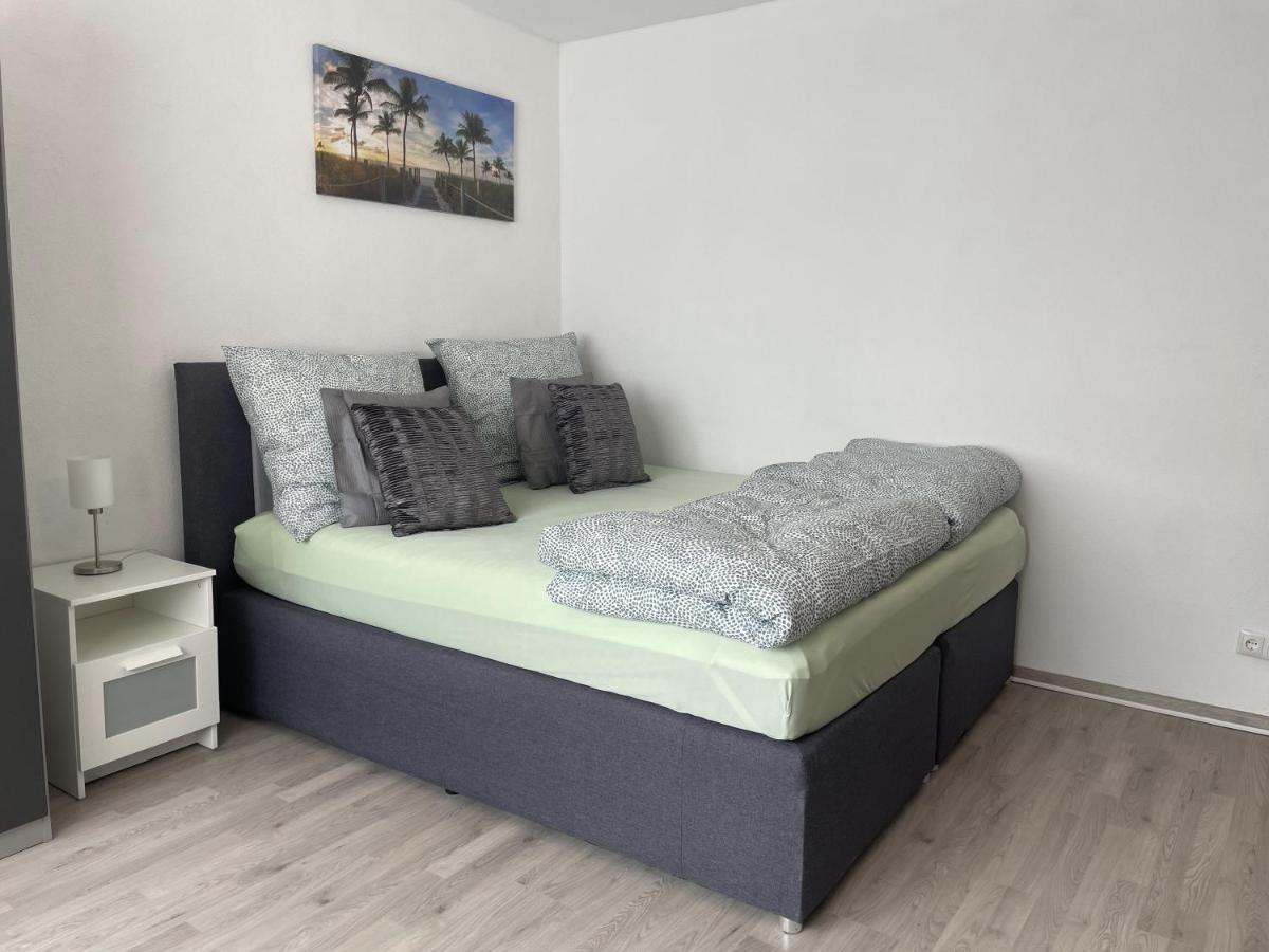 Perfekte 1,5 Wohnung Zentral In Leonberg Gegenueber Einkaufzentrum Dış mekan fotoğraf