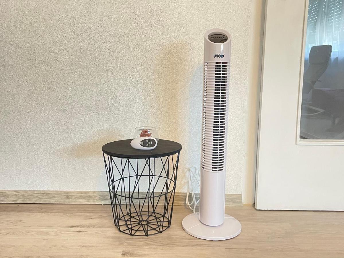 Perfekte 1,5 Wohnung Zentral In Leonberg Gegenueber Einkaufzentrum Dış mekan fotoğraf